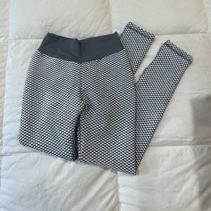 Butt Scrunch Leggings